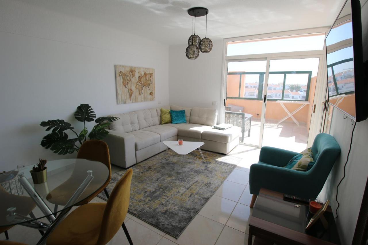 Casita Maria - Luxurious 1-Bedroom Apartment With Sea Views And Pool San Miguel de Abona Bagian luar foto