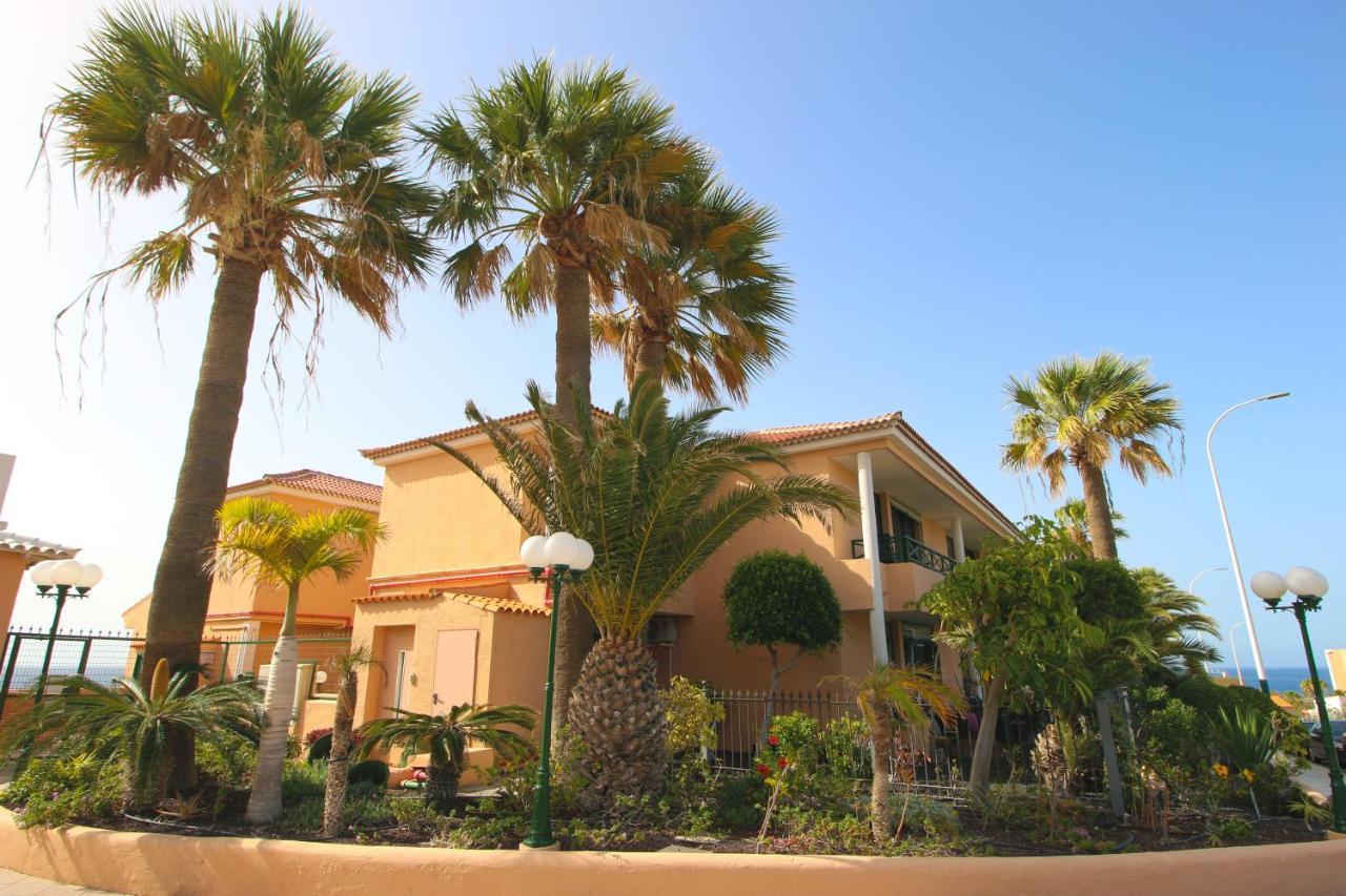 Casita Maria - Luxurious 1-Bedroom Apartment With Sea Views And Pool San Miguel de Abona Bagian luar foto