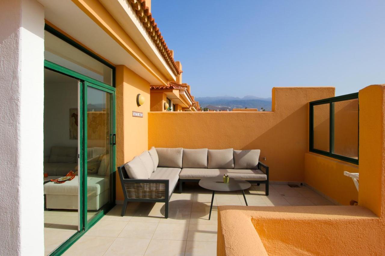 Casita Maria - Luxurious 1-Bedroom Apartment With Sea Views And Pool San Miguel de Abona Bagian luar foto