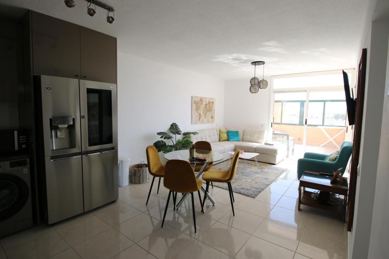 Casita Maria - Luxurious 1-Bedroom Apartment With Sea Views And Pool San Miguel de Abona Bagian luar foto